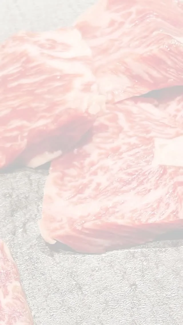 ・
こんにちは☀️焼肉武田やです！

今日ご紹介するのは、みんな大好き「上ハラミ」です。

実は、ハラミは内臓肉。だからこそ、赤みとは違う
独特の旨味と柔らかさが楽しめるんです。
当店の「上ハラミ」は、中でも特に厳選された、
肉質の良い部分を使用しています。

じっくり焼き、香ばしい香りがしてきたら食べごろです！
噛むほどに溢れるジューシーな肉汁は、
一度食べたら忘れられません。
ご飯との相性も抜群で、ご飯が進みます😋

分厚いのに柔らかい、当店こだわりが詰まった
「上ハラミ」を是非ご賞味ください！

本日も皆様のご来店を心よりお待ちしております🙌
ご予約はお電話またはプロフィールのリンクからどうぞ！

-——————————————-———————————
赤坂駅から徒歩30秒、 “冷凍していない”
【生の馬刺】が食べられる個室焼肉店。
全室個室で、接待や記念日にもぴったり。
九州産和牛×馬刺の贅沢をぜひ。

焼肉 武田や
📍福岡市中央区赤坂1丁目11-18 赤坂庚辰ビル1階
OPEN:17時00分～
092-751-0269
-——————————————-———————————

#福岡焼肉 #赤坂グルメ #馬刺 #肉ケーキ #上ハラミ #個室焼肉 #全室個室 #プライベート焼肉 #接待焼肉 #記念日ディナ #生馬刺  #冷凍してない馬刺し #至福の焼肉タイム #焼肉革命 #プレミアム焼肉 #焼肉好きと繋がりたい #肉スタグラム #FukuokaYakiniku #AkasakaEats